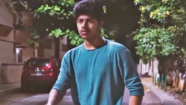 மகனை சந்தித்த மகிழ்ச்சி 