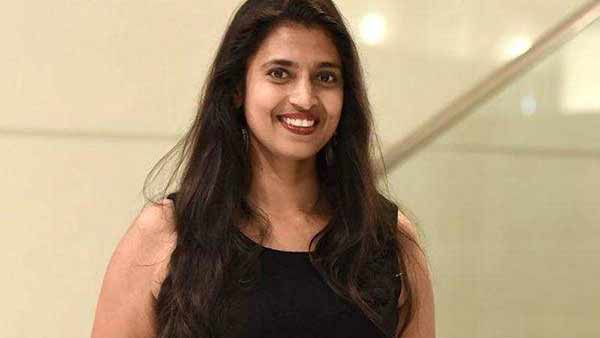  நடிகை கஸ்தூரி இதுல எப்படி வந்தாங்க?