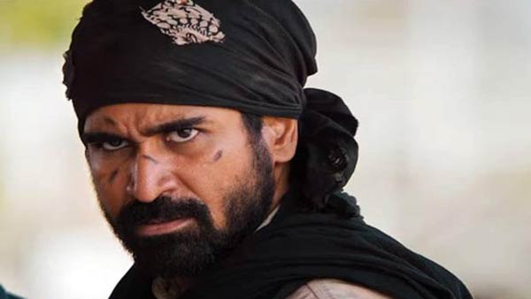 தேசிய விருது வென்ற இயக்குநர்