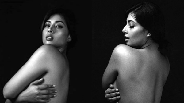 டாப்லெஸ் போஸ்