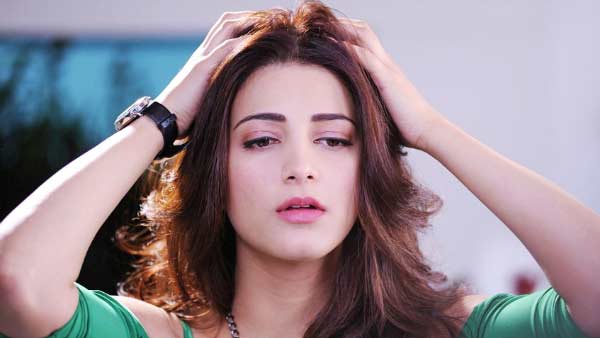 ஸ்ருதியா இப்படி? 