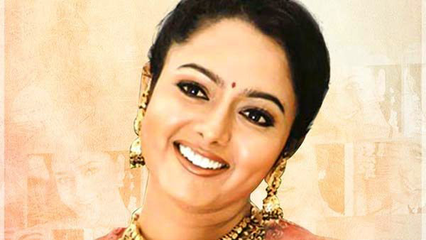 நடிகை சவுந்தர்யா 