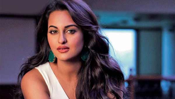 சோனாக்‌ஷி சின்ஹா 