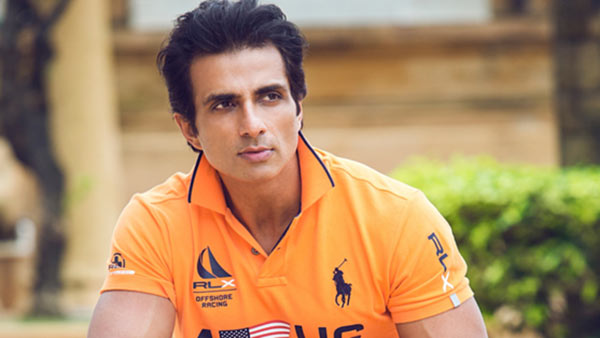 அனைவரையும் மிரட்டி