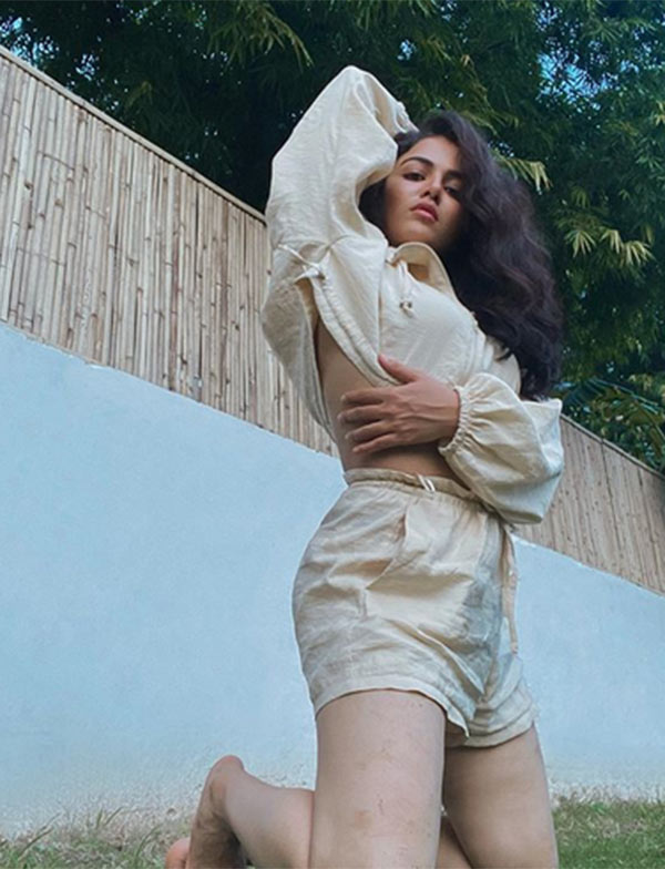 விதவித போட்டோஸ் 