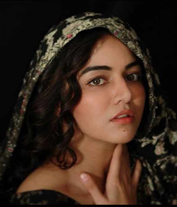 எப்படி இவ்வளவு அழகு? 