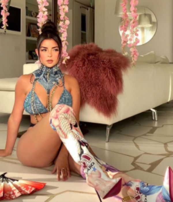 சைனா பொம்மை