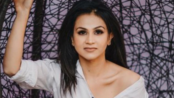 மகிழ்ச்சியாக இருக்கிறேன் 