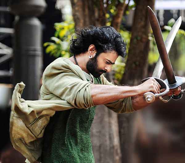 நடிகையர் திலகம் இயக்குநர்