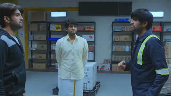 சந்தானத்தின் டிக்கிலோனா 