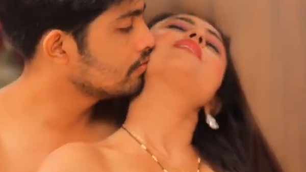 பிரசவத்தின் போது மரணம் 