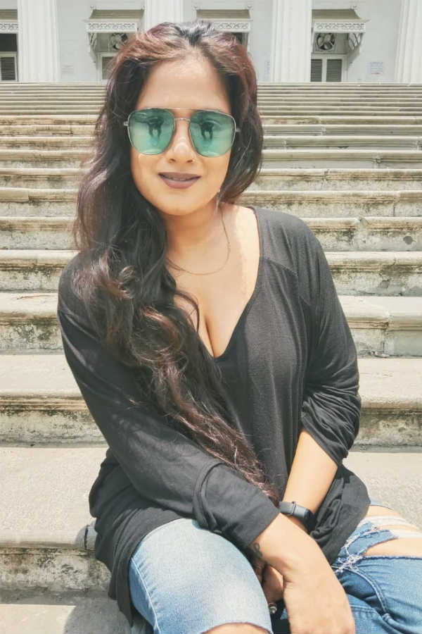 பஜ்ஜிக்கடை ஆன்ட்டி 