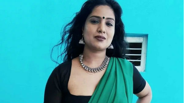 ஏராளமான ரசிகர்கள் ஏராளமான ரசிகர்கள்