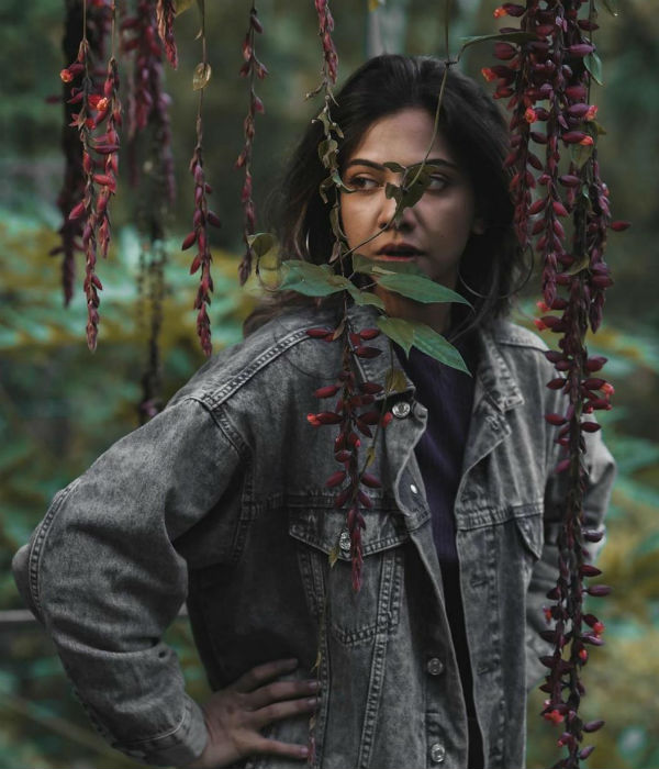 Madonna Sebastian Looks so Beautiful