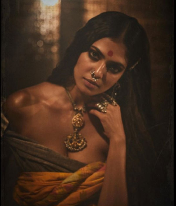 காட்டுவாசி பெண்