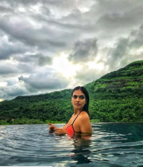 திக்குமுக்காட வைத்தார்