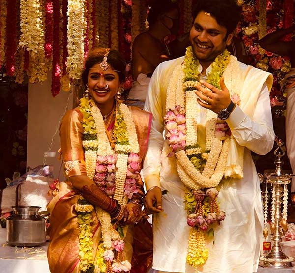 ஷாலினி வட்னிகட்டி ஷாலினி வட்னிகட்டி