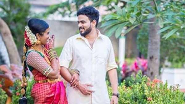 ஒரு வருஷம் ஆகிடுச்சு