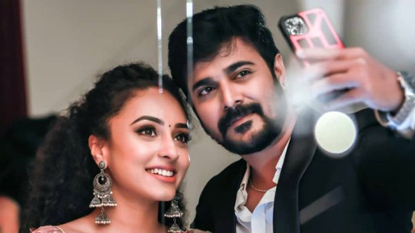 கர்ப்பத்துடன் செல்ஃபி கர்ப்பத்துடன் செல்ஃபி