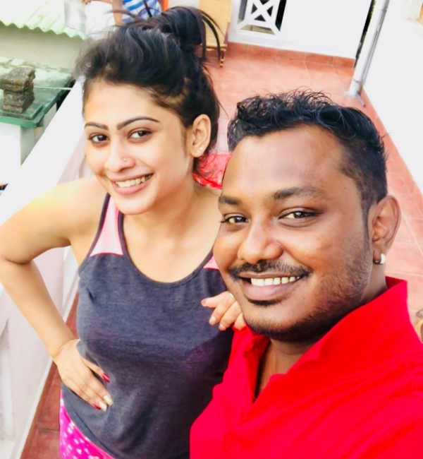 மோமி சர்ப்ரைஸ்