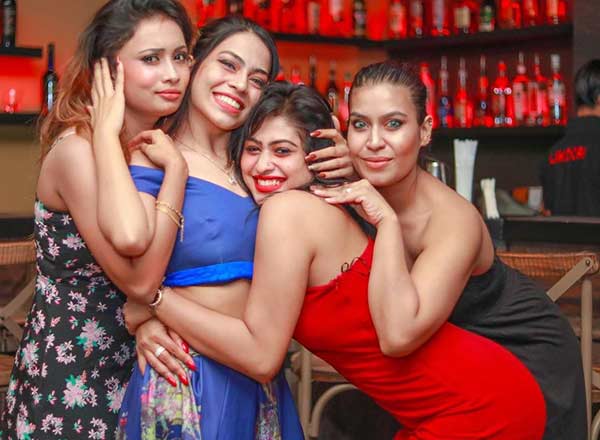 நம்ம ஊரில் எந்த நடிகையும்