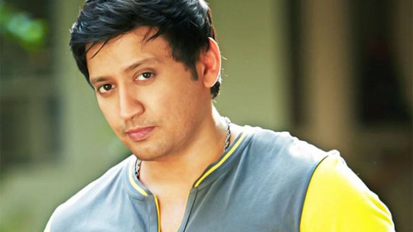 பியானோ மாஸ்டர் பியானோ மாஸ்டர்