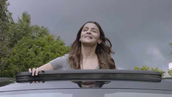 ரசிகர்கள் கிண்டல்