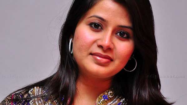 புன்னகைப்பார் 