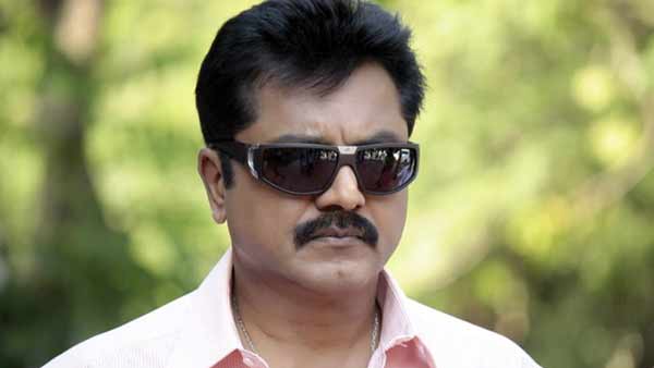 நடிகர் சரத்குமார் 