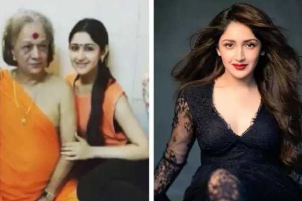 நடிகை சாயிஷா 