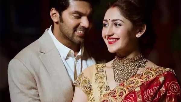 சமைத்துப்போட்ட சாயிஷா 