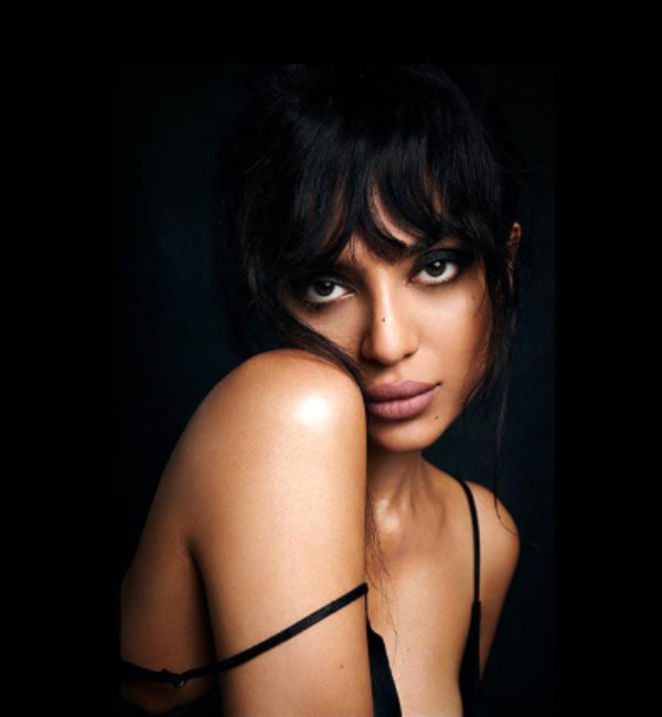 ரசிகர்களுக்கு அதிர்ச்சி 