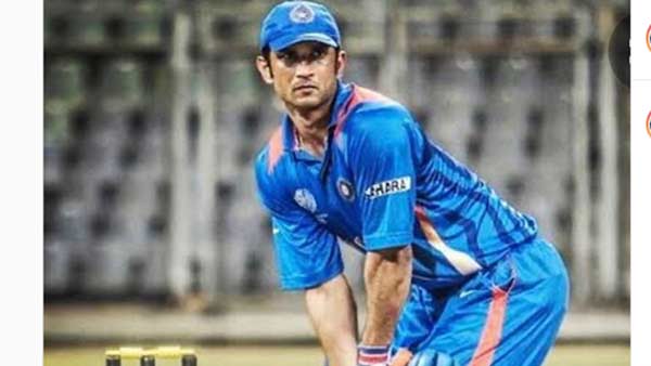 தோனியாக