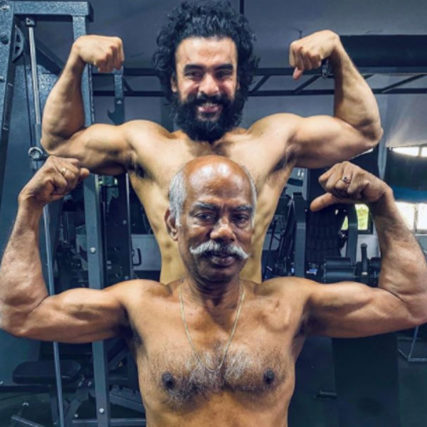 ஐ எம் யுவர் டேட்