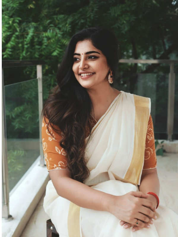 மஞ்சிமா மோகன் மஞ்சிமா மோகன்