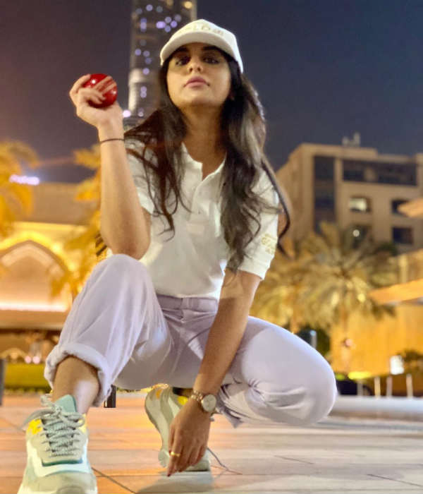 நடிகை மீரா நந்தன்