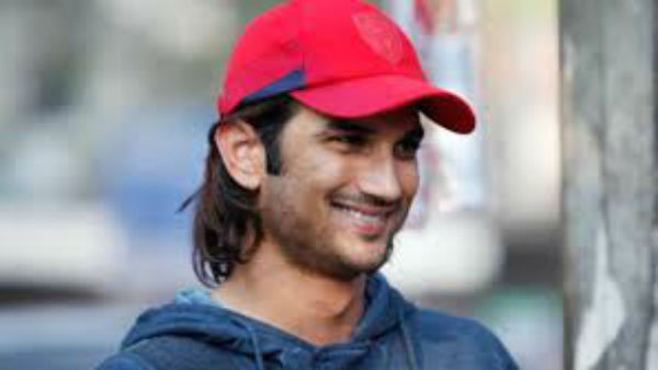 ரியாவிடம் விசாரணை 