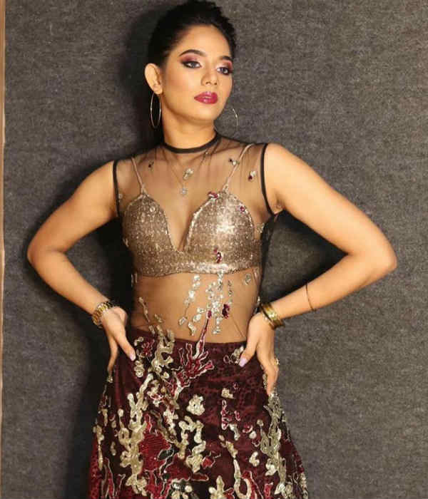 குணச்சித்திர கதாபாத்திரங்களிலும் 