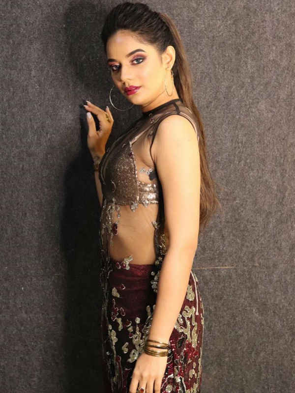 அடுக்கடுக்காக வாய்ப்பு 