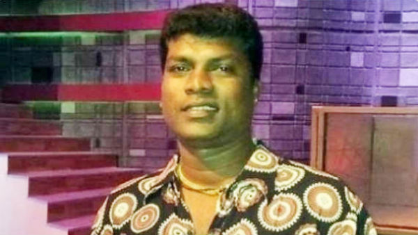 சின்ன சின்ன மேடைகளில்