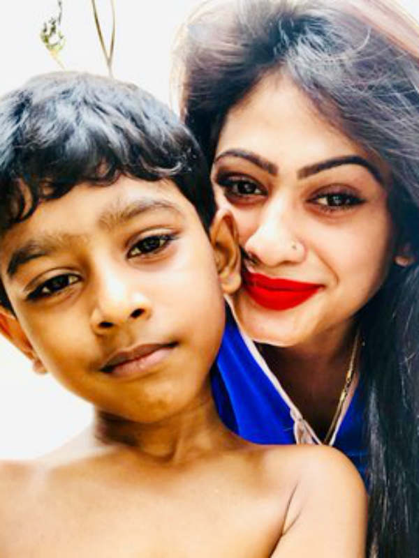 மகனுடன் நேரத்தை கழித்து 