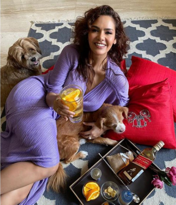 ஏராளமான ரசிகர்கள் ஏராளமான ரசிகர்கள்