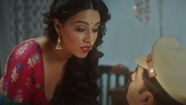 கொள்ளை அழகில் 