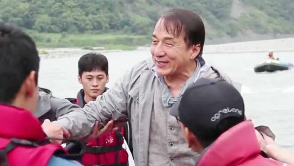 இயக்குனர் கண்ணீர் 