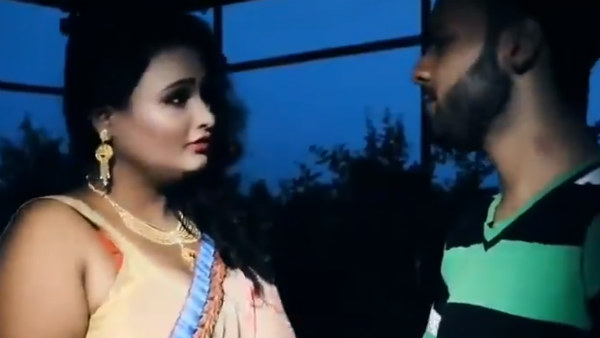 கனெக்ஷன் கனெக்ஷன்