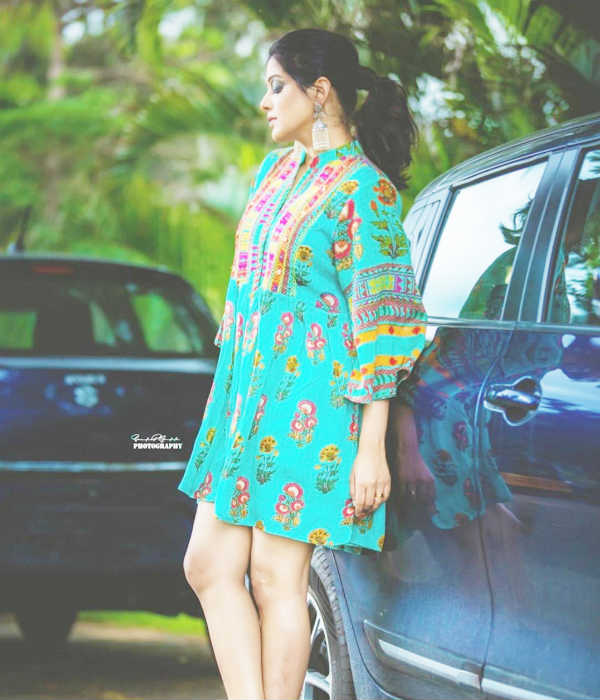 மிரள விடும் 