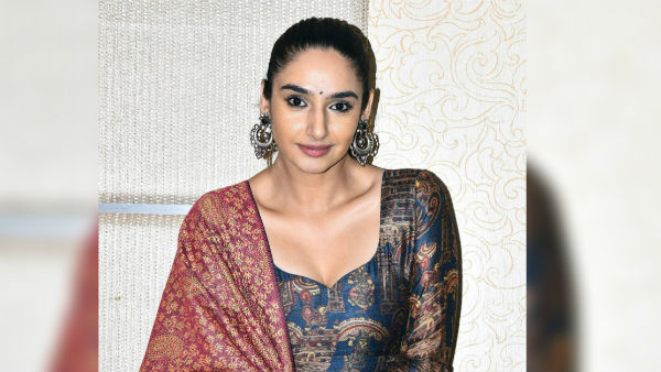 இந்திரஜித் லங்கேஷ் 