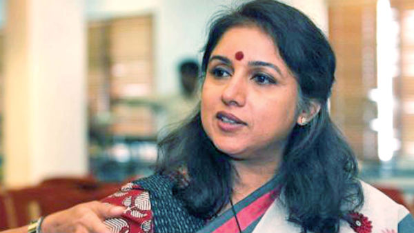 நடிகை ரேவதி விளாசல் 