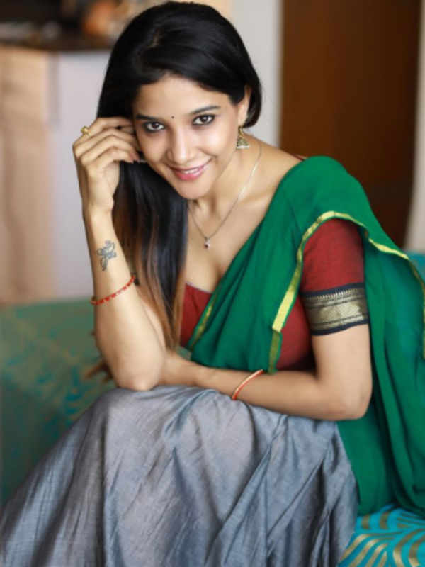 வெறித்தன போஸ் 