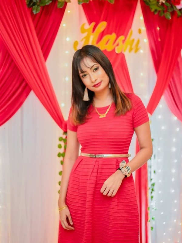 டைட் டிரெஸ் 